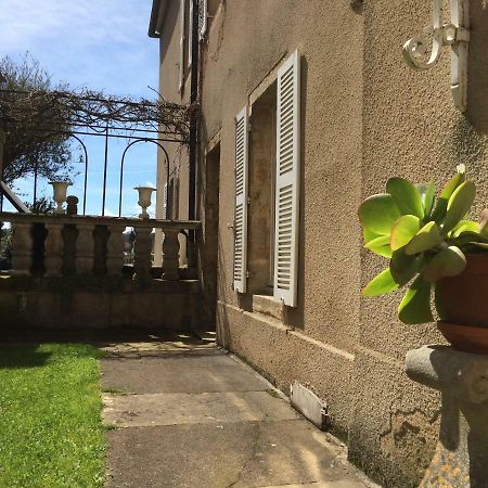 La Maison Fevret Semur-en-Auxois Luaran gambar