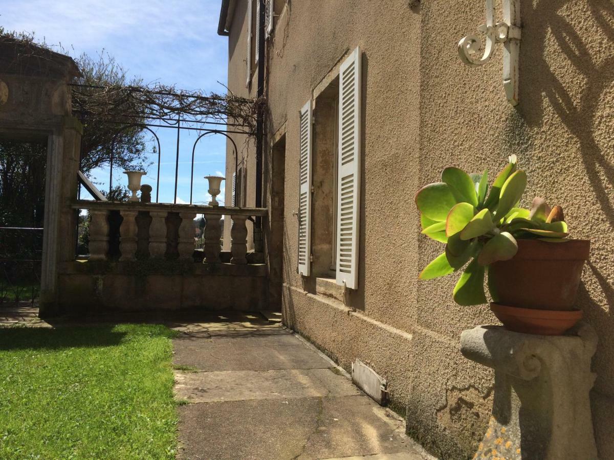 La Maison Fevret Semur-en-Auxois Luaran gambar