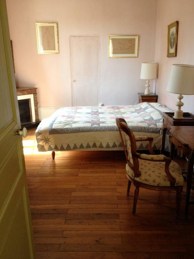 La Maison Fevret Semur-en-Auxois Luaran gambar